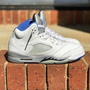 Air Jordan Retro 5 Stealth 2.0 (2021) Size 6.5Y / 8 Wmns